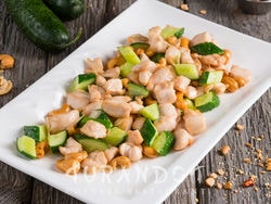 КУРИЦА С ИНДИЙСКИМ ОРЕХОМ 250 г.